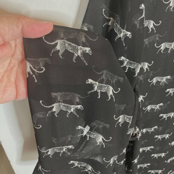 Lane Bryant Sheer Black Leopard Cheetah Blouse Novelty Print Cat Graphic 22 / 24 - Picture 4 of 7